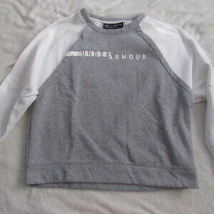 Under Armour Gray/White Sweatshirt  Size Small  USED